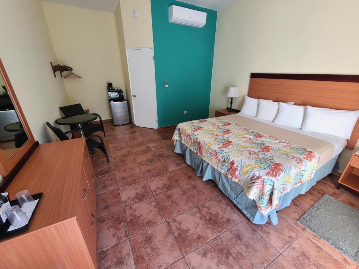 Hotel Lucia Beach Yabucoa Exterior photo